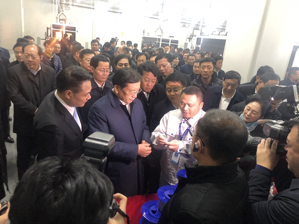 省委常委、市委書記王忠林到濟南新材料產業園區觀摩評議富通光纖預制棒（一期）項目